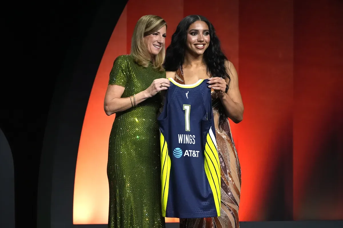 UConn Alumni Reunite: Azzi Fudd and Paige Bueckers Join Forces on Dallas Wings