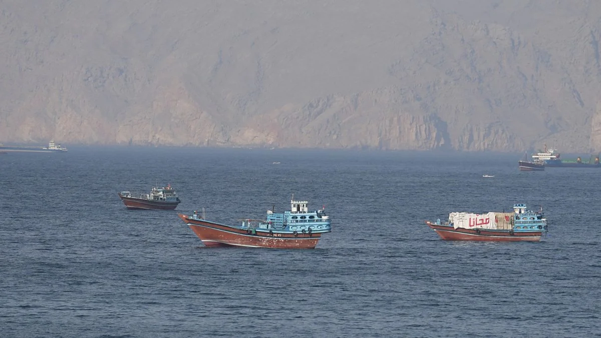 BBC World Service - Global News Podcast, Iran closes Strait of Hormuz a day after declaring it open