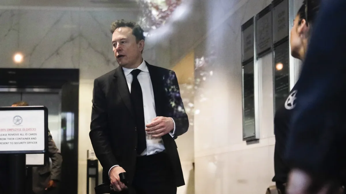 Musk casts himself as AI's good guy in testimony vs. OpenAI