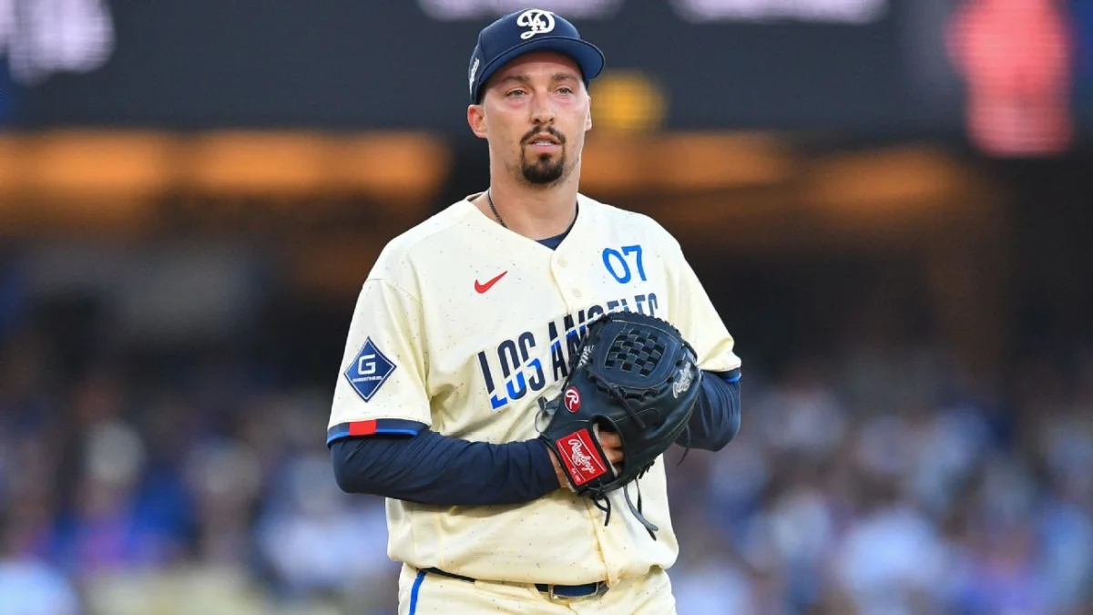 Dodgers Pitcher Snell Pulled from Start Against Angels; Debut Week Follows Cy Young Win