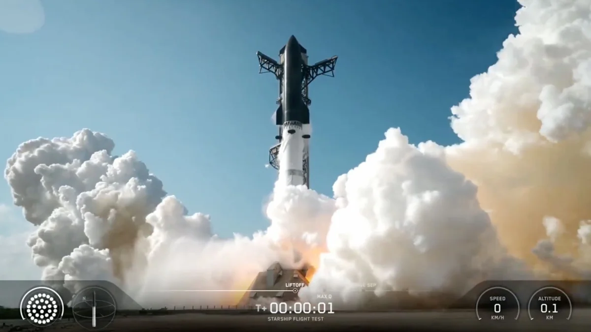 SpaceX just launched Starship V3 — its most powerful megarocket yet — into space for the 1st time in spectacular Flight 12 test (video)