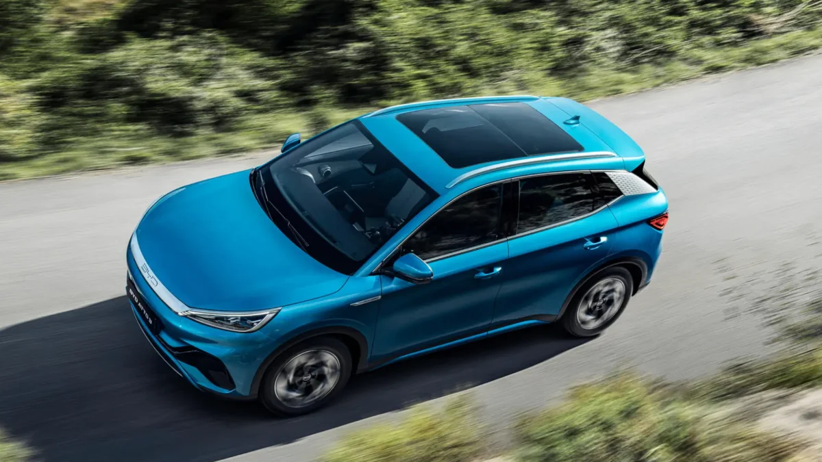 Assisted Driving Technology Reduces Accidents and Parking Damage