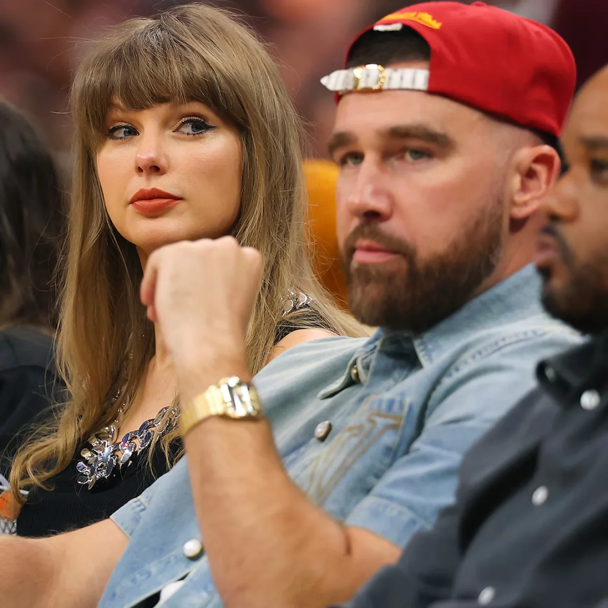 Celebrity Couple Spotted: Taylor Swift and Travis Kelce's Romantic Date Night